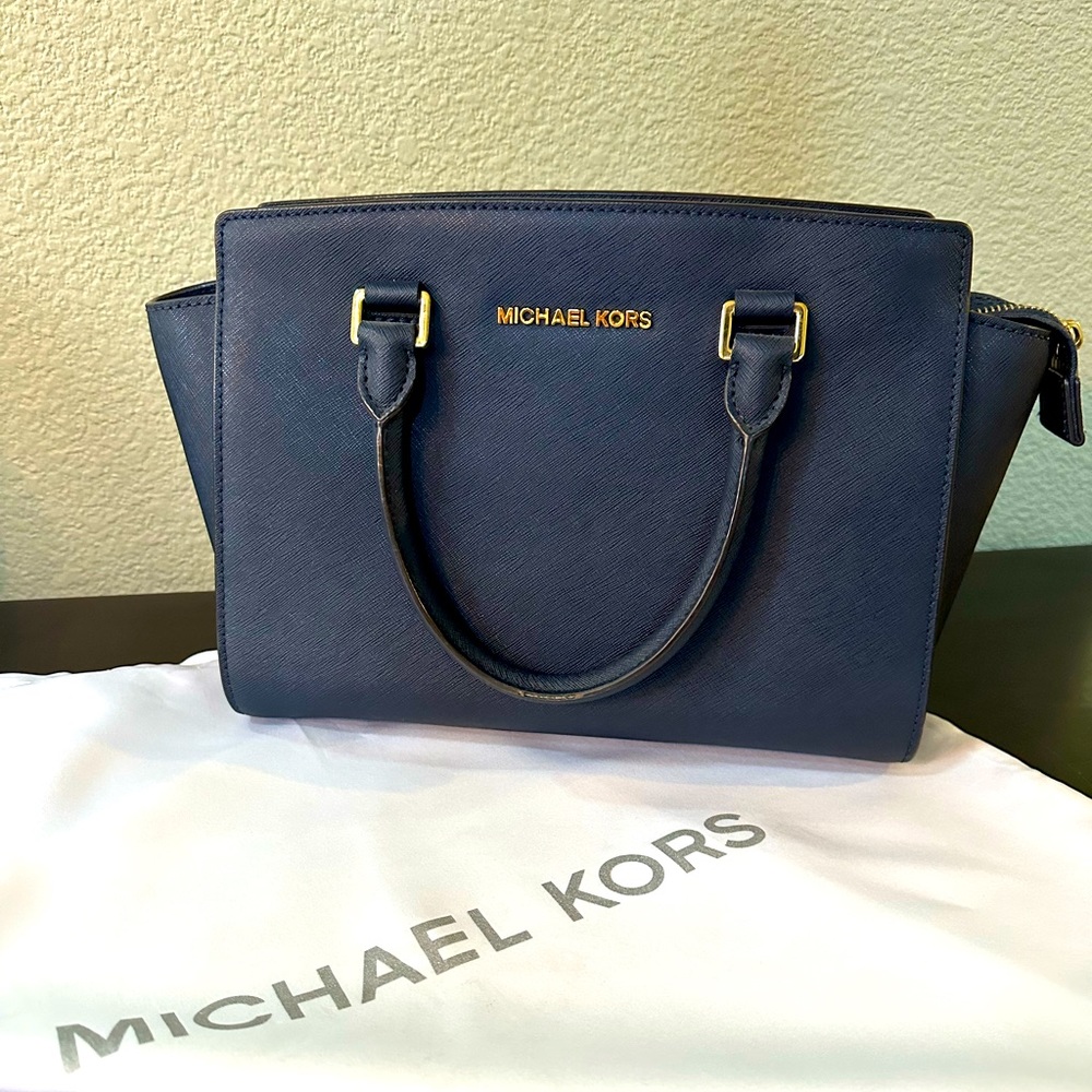 Michael Kors Navy Blue Saffiano Leather Handbag